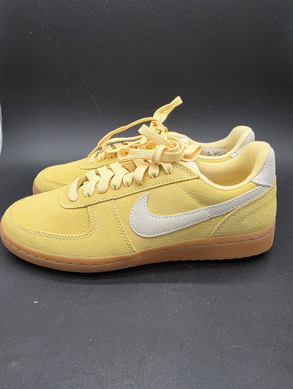 NWT Nike Suede Field General 'Butter' sneakers in soft yellow and white gum Sole